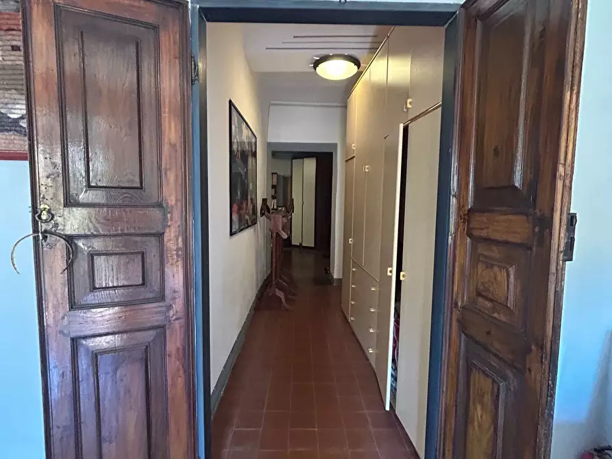 Immagine 18 di Quadrilocale in vendita  a Sarzana