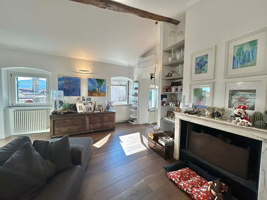 Immagine 17 di Quadrilocale in vendita  a Sarzana