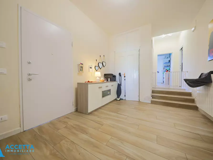Immagine 20 di Villa in vendita  in Via Lappane a Taranto