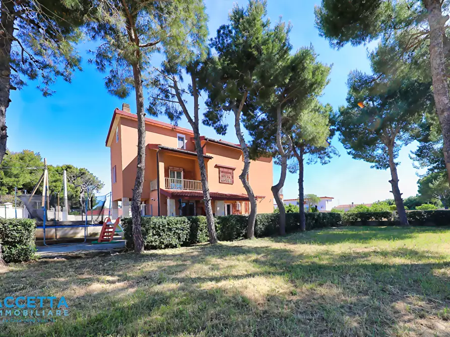 Immagine 1 di Villa in vendita  in Via Lappane a Taranto