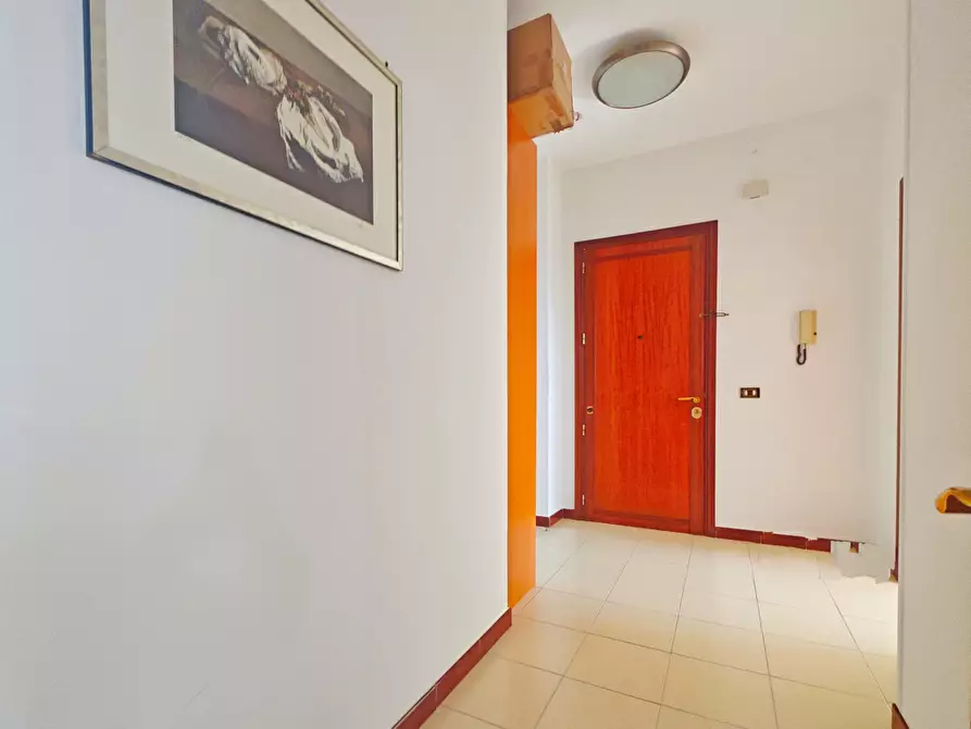 Immagine 8 di Trilocale in vendita  in Via Gobetti 8 a Taranto
