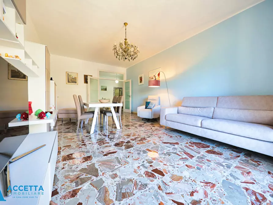 Immagine 6 di Trilocale in vendita  in Via Istria 30 a Taranto