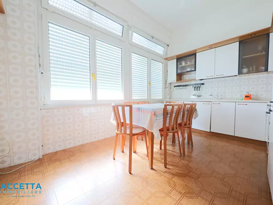 Immagine 5 di Rustico / casale in vendita  in Via Giuseppe Garibaldi 15 a Taranto