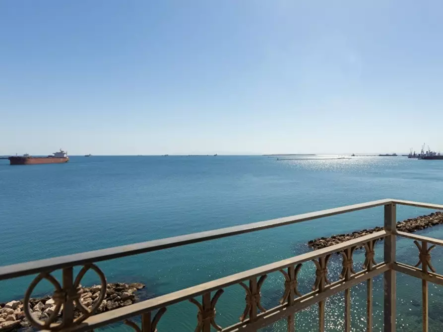 Immagine 5 di Palazzo in vendita  in Via Giovanni Paisiello 56 a Taranto