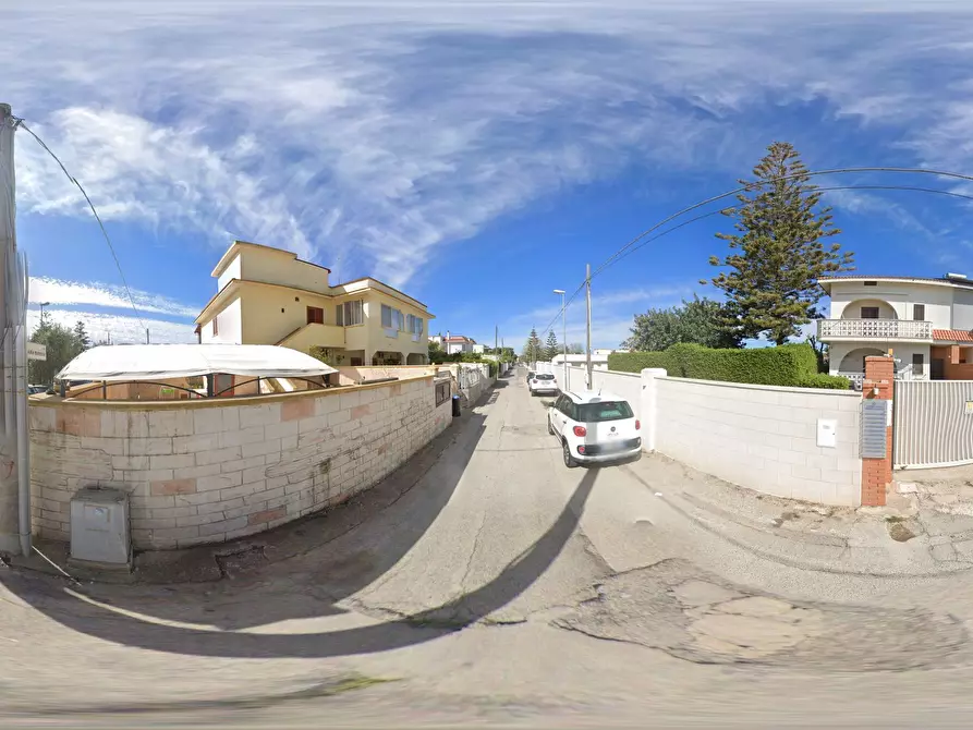 Immagine 27 di Villa in vendita  in Via Fior di Eucalipto 26 a Taranto