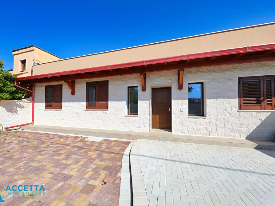 Immagine 29 di Villa in vendita  in Via Lorenzo il Magnifico a Taranto