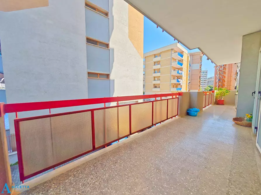 Immagine 19 di Quadrilocale in vendita  in Via Caduti di Nassirya 26 a Taranto