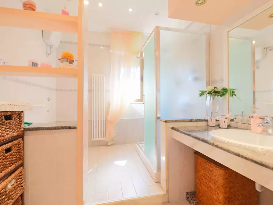 Immagine 25 di Villa in vendita  in Via Torpediniere a Taranto