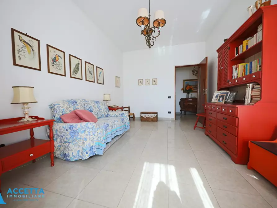 Immagine 9 di Quadrilocale in vendita  in Piazza Pio X 42 a Taranto