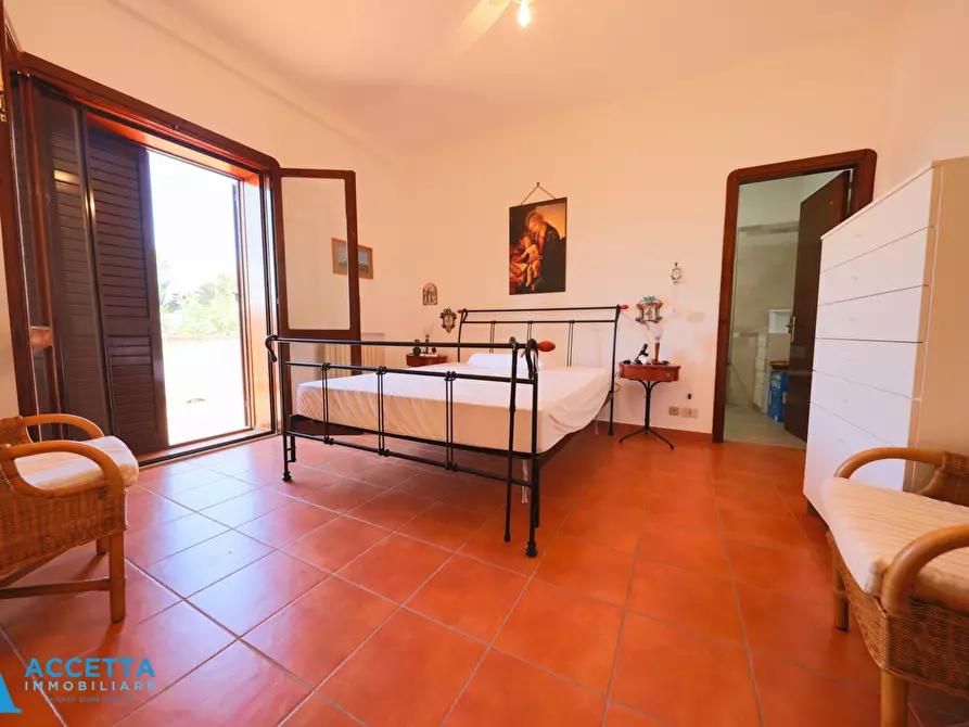 Immagine 19 di Villa in vendita  in Via Girasoli 292 a Taranto