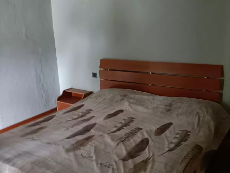 Immagine 16 di Porzione di casa in affitto  in Periferia a Stradella