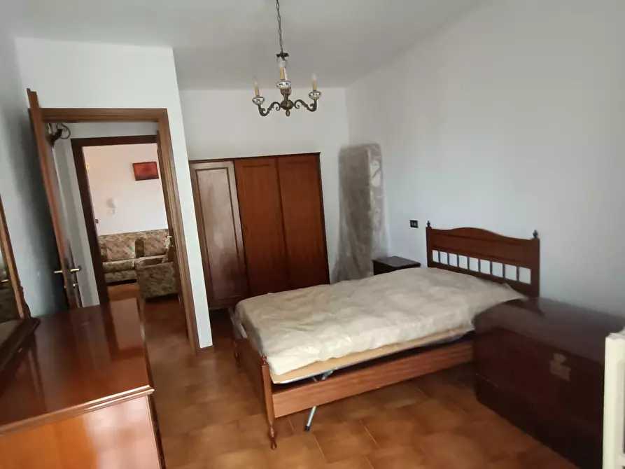 Immagine 11 di Trilocale in vendita  in Via Giacomo Puccini a Pianello Val Tidone