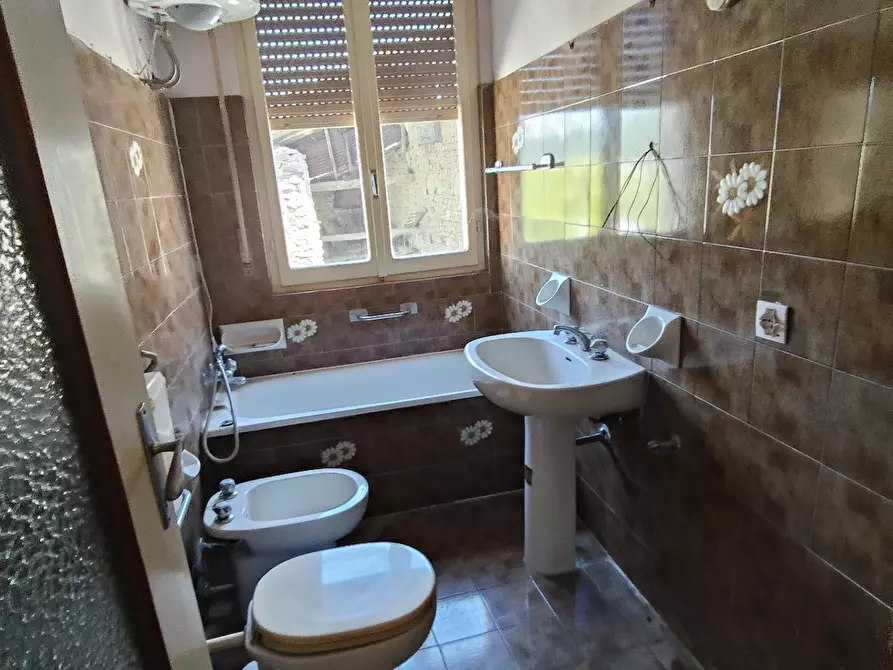 Immagine 14 di Porzione di casa in vendita  in Località Casa Perotti a Alta Val Tidone