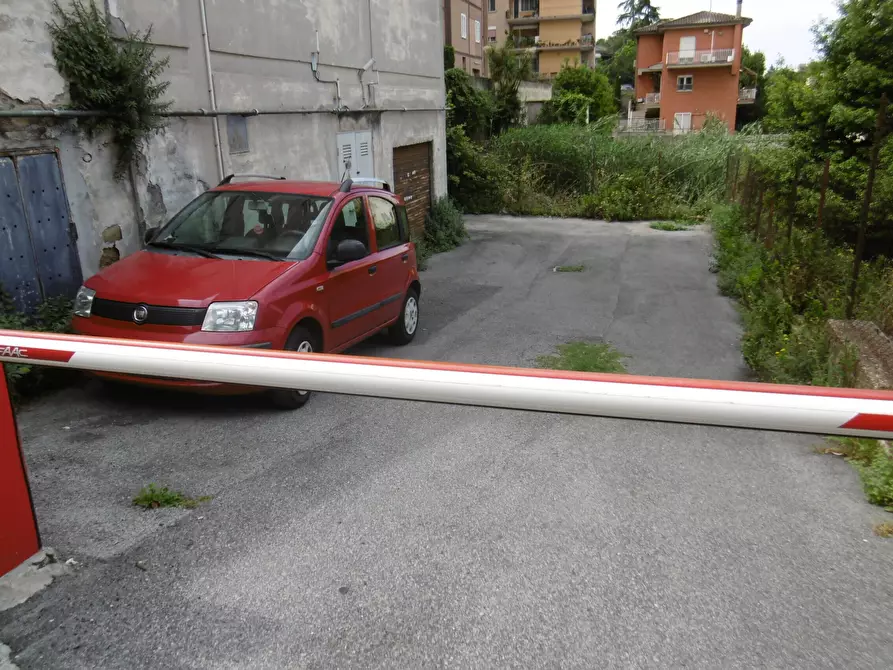 Immagine 25 di Trilocale in vendita  in Via Pio Piacentini a Roma