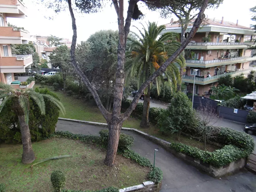 Immagine 23 di Quadrilocale in affitto  in VIA DELLA PISANA a Roma