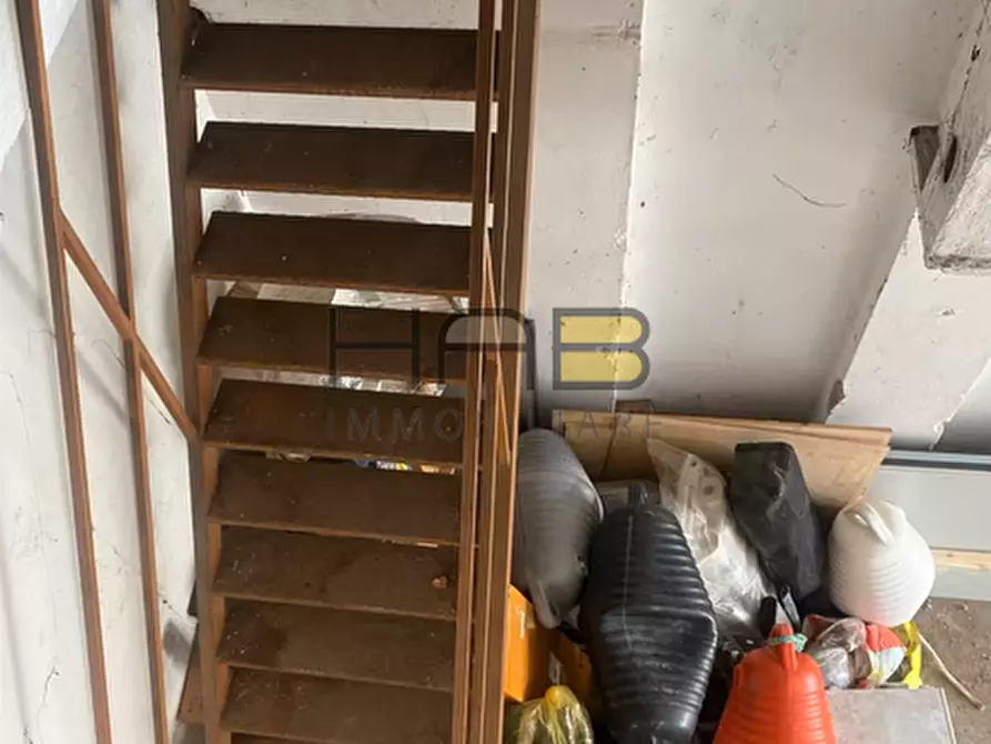 Immagine 6 di Appartamento in vendita  in Vicolo Carpi 5 a Busto Arsizio