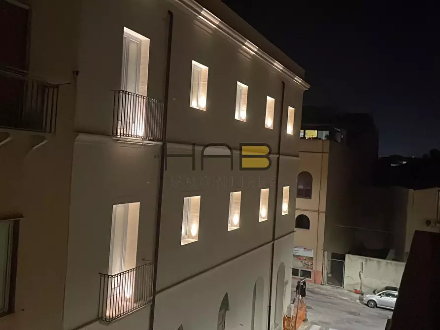 Immagine 11 di Trilocale in affitto  a Trapani