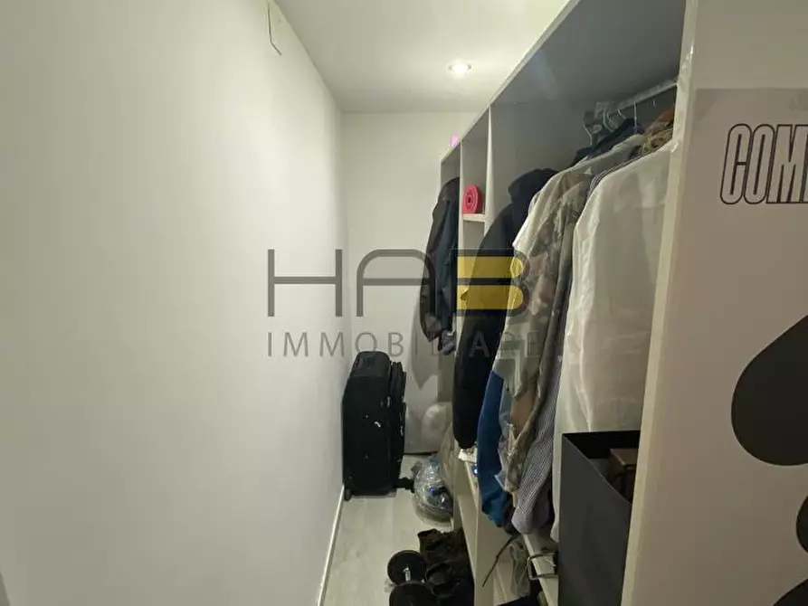 Immagine 12 di Pentalocale in vendita  in Via Bruno Salvatore a Erice