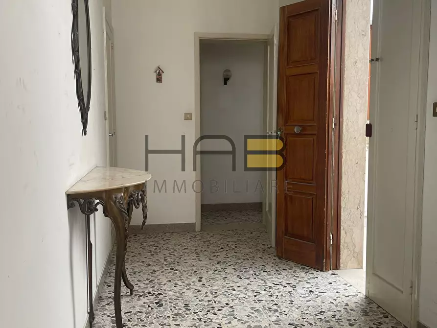 Immagine 4 di Quadrilocale in vendita  in Via Conte Agostino Pepoli a Trapani