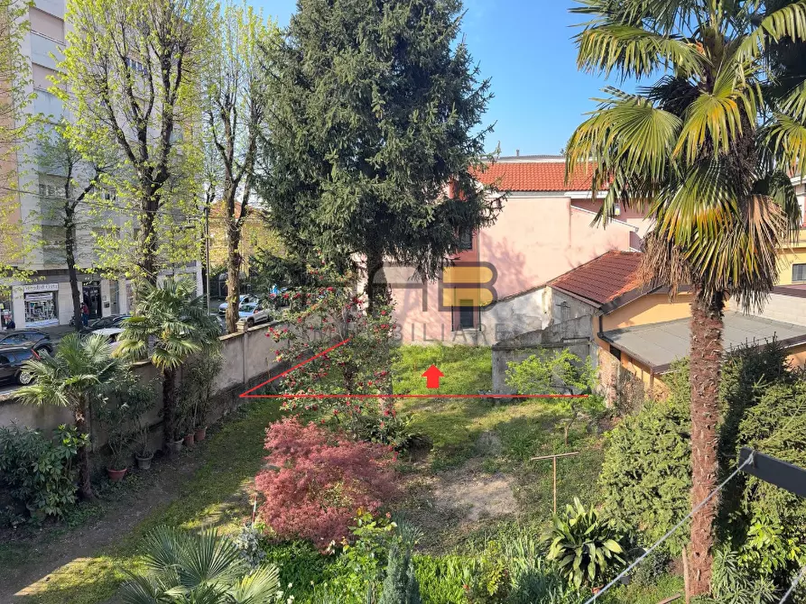 Immagine 8 di Trilocale in vendita  in Viale Piemonte 17 a Busto Arsizio