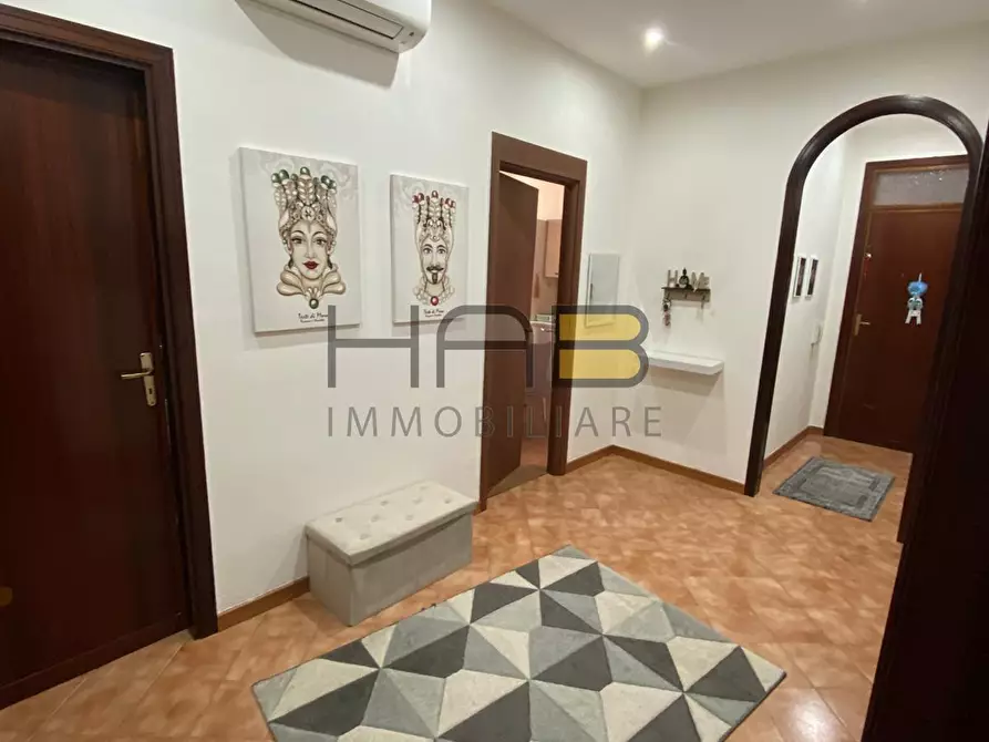 Immagine 1 di Trilocale in vendita  in Via Bruno Salvatore a Erice