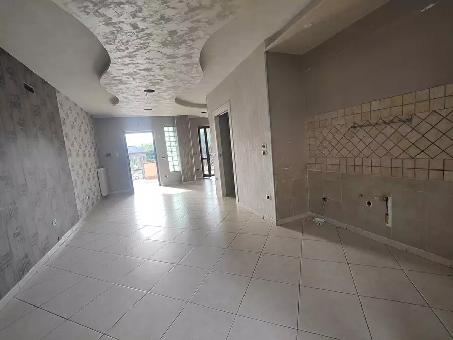 Immagine 11 di Villetta a schiera in vendita  in Via Furchi a Striano