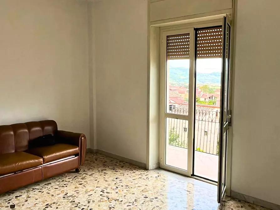 Immagine 12 di Trilocale in vendita  in Via Tito Zaniboni 11 a Giffoni Sei Casali