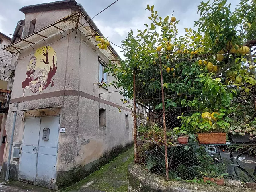 Immagine 4 di Terratetto in vendita  in Via Platani 8 a Giffoni Sei Casali