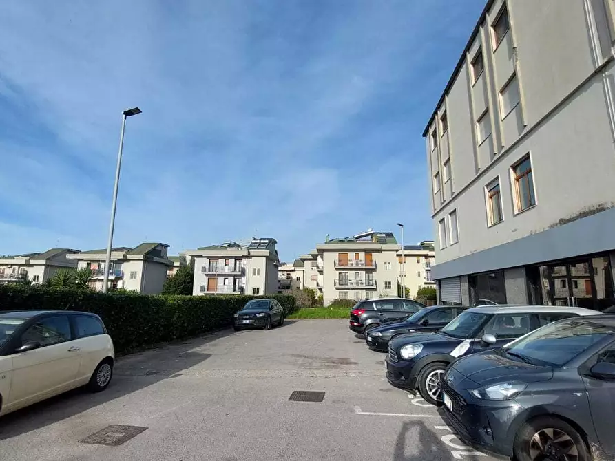 Immagine 3 di Ufficio in vendita  in Via Sabato Visco 24a a Salerno