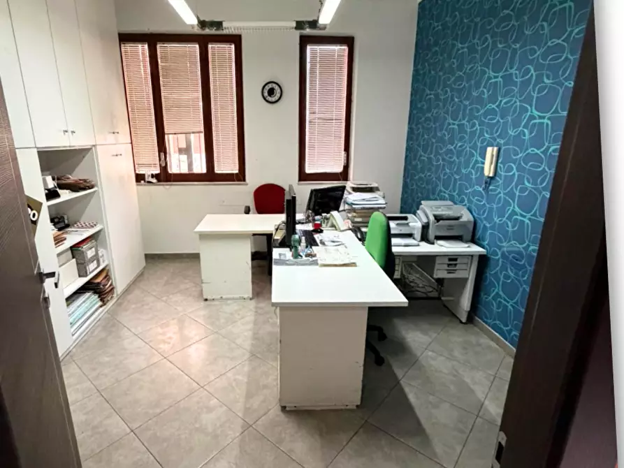 Immagine 7 di Ufficio in vendita  in Piazza d'Amora 3 a Nocera Inferiore