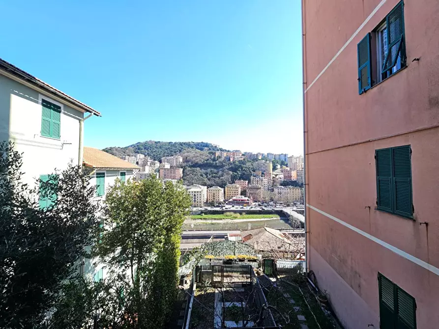 Immagine 25 di Quadrilocale in affitto  in Via Giovanni Revello 41 a Genova
