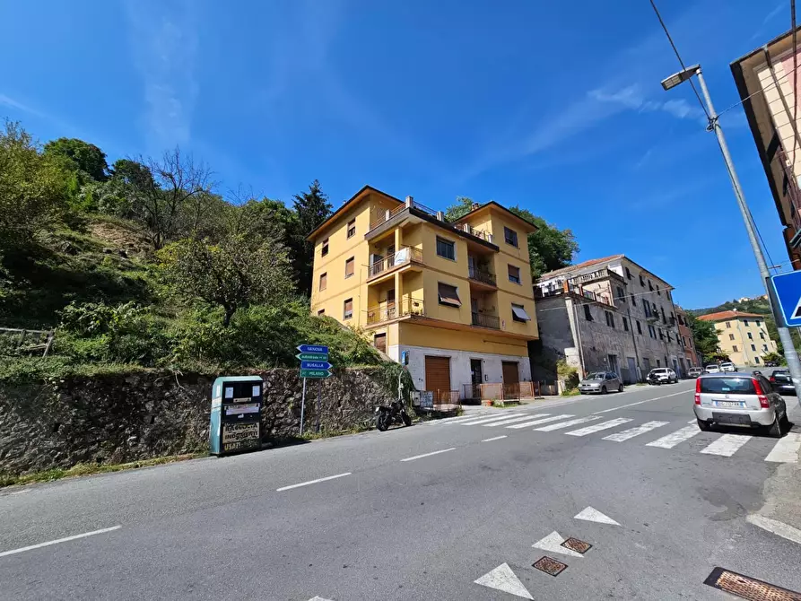 Immagine 33 di Quadrilocale in vendita  in Via Croce Bianca 5 a Mignanego