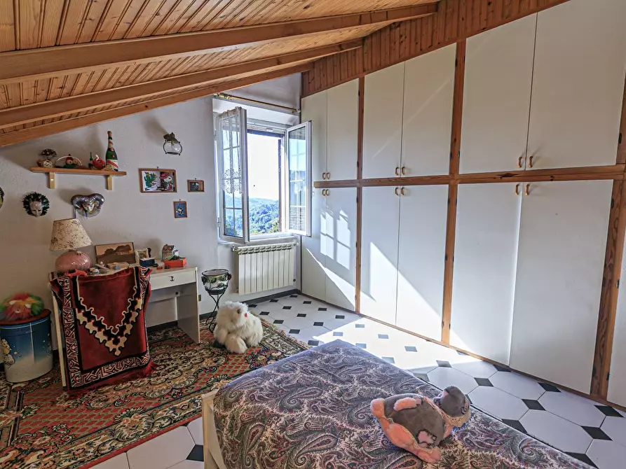 Immagine 42 di Pentalocale in vendita  in Via Costigliolo a Mignanego