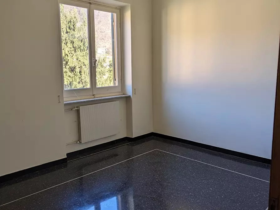 Immagine 11 di Quadrilocale in vendita  in Via Padre Francesco Borghero 33 a Ronco Scrivia