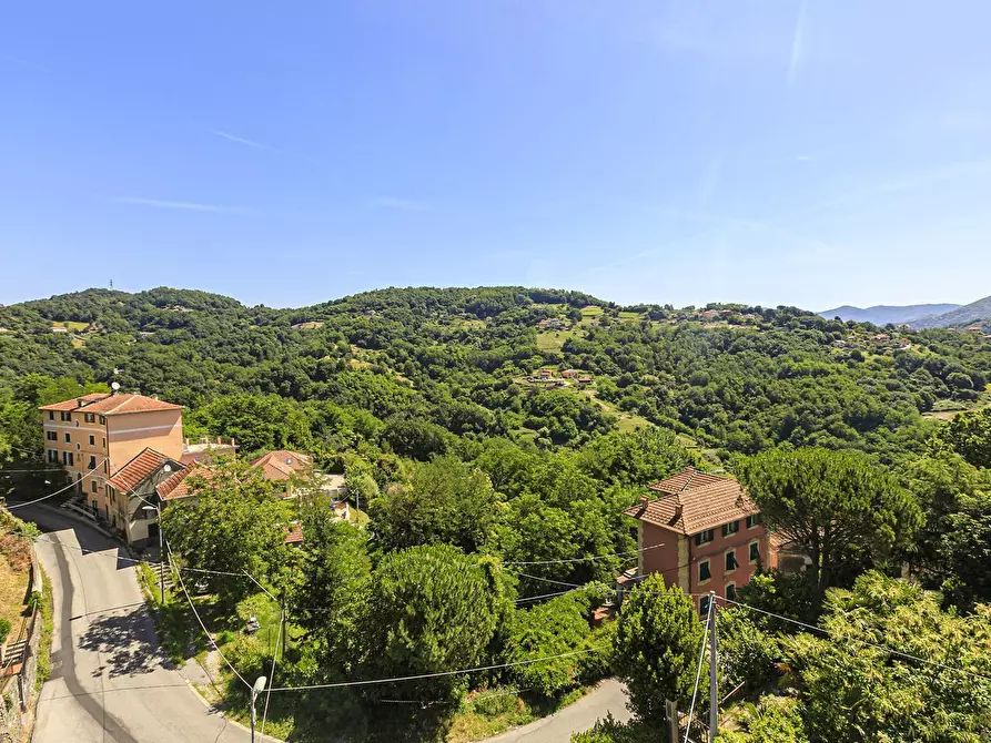 Immagine 5 di Pentalocale in vendita  in Via Primo Cavallieri 55 a Campomorone