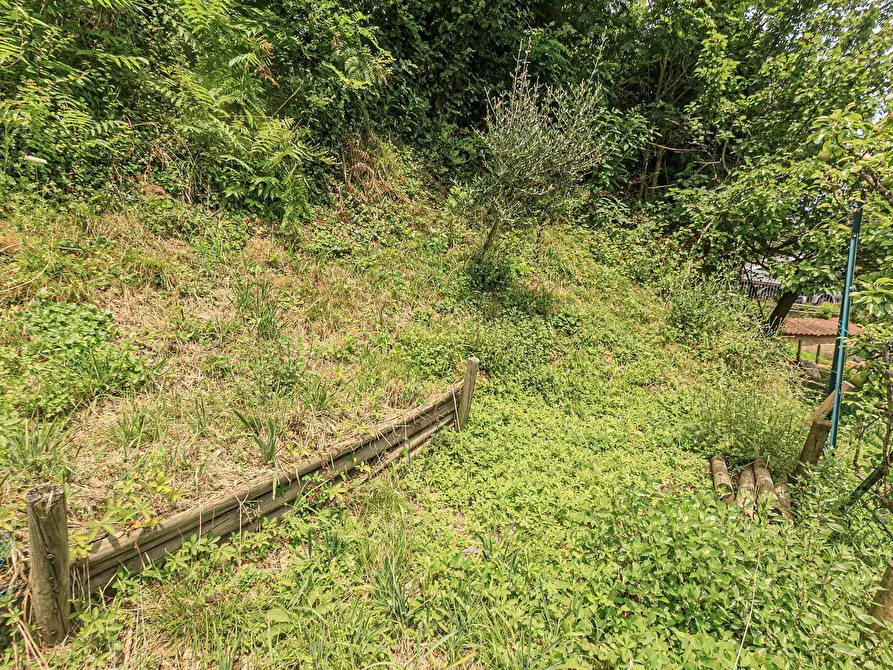 Immagine 31 di Quadrilocale in vendita  in Via Torbi 7 a Ceranesi