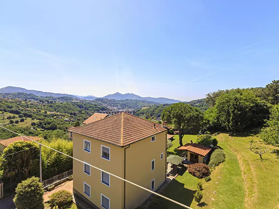 Immagine 4 di Pentalocale in vendita  in Via Primo Cavallieri 55 a Campomorone