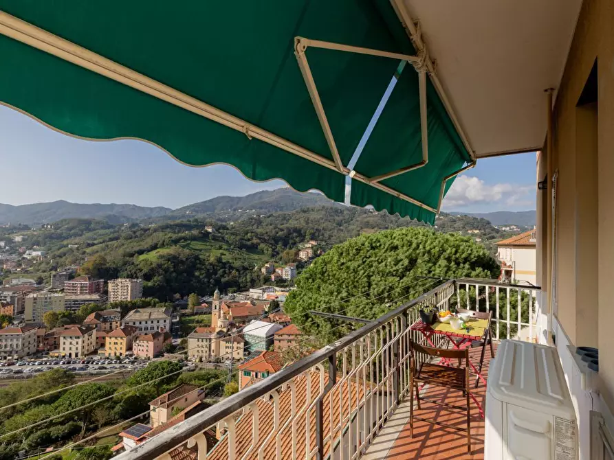 Immagine 10 di Bilocale in vendita  in Via Fratelli Gazzo a Genova