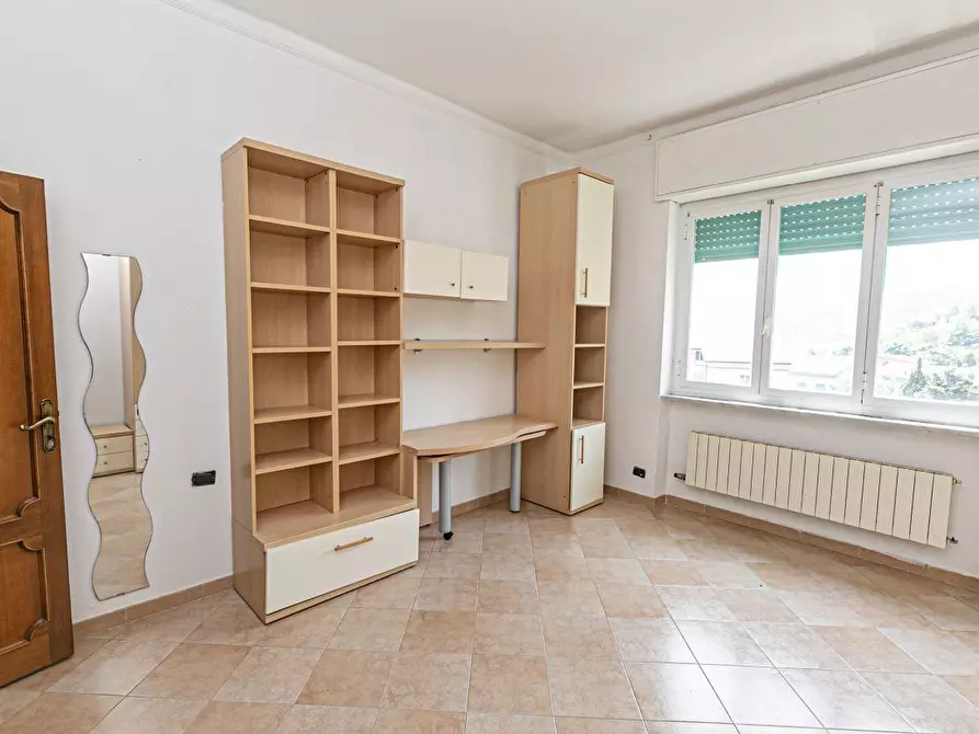 Immagine 30 di Trilocale in vendita  in Via Manlio Chiocchetti 23 a Serra Riccò