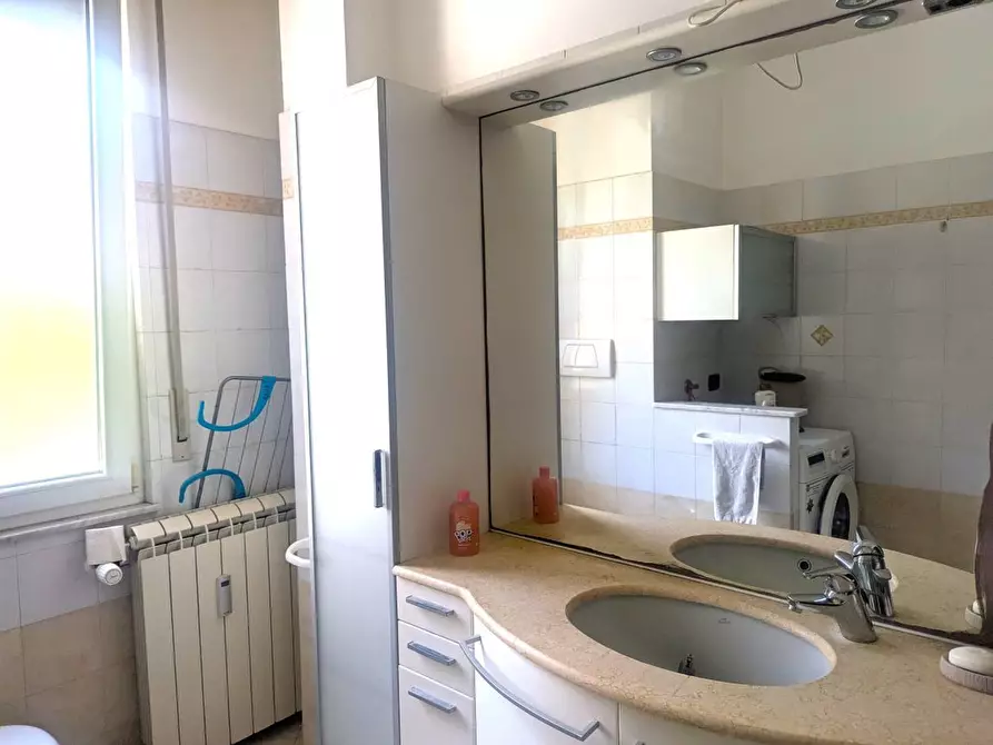 Immagine 21 di Trilocale in vendita  in Salita Serra Riccò 9 a Genova