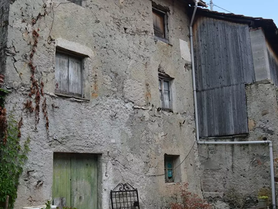 Immagine 3 di Casa indipendente in vendita  a Ceranesi