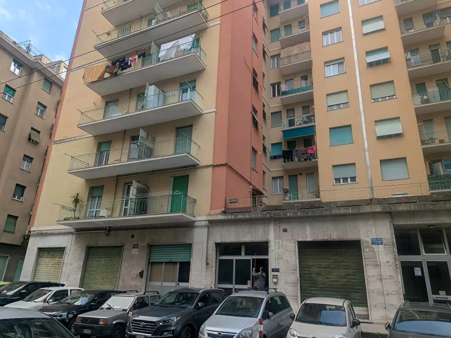Immagine 1 di Bilocale in vendita  in Salita Brasile 13 a Genova