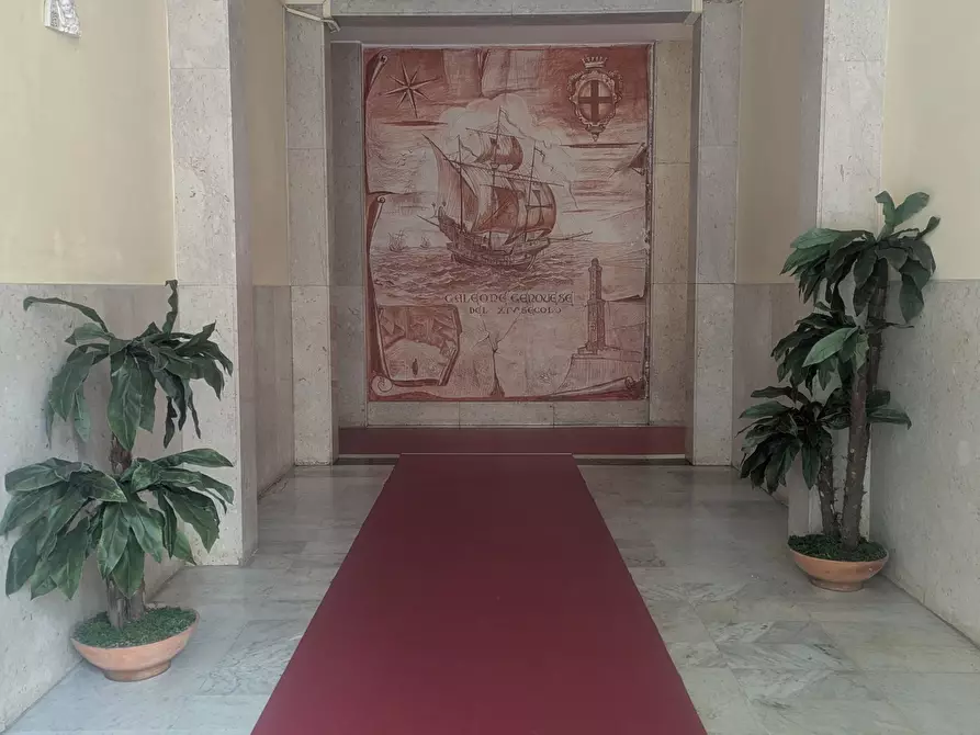 Immagine 2 di Bilocale in vendita  in Salita Brasile 13 a Genova