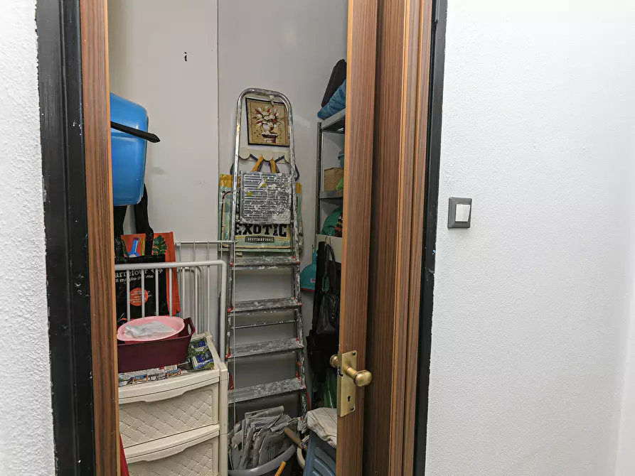 Immagine 28 di Trilocale in vendita  in Via Carnia 57B a Genova