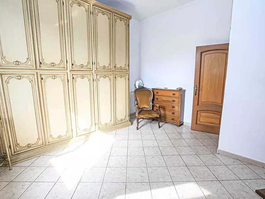 Immagine 25 di Bilocale in vendita  in Salita Castrofino a Genova