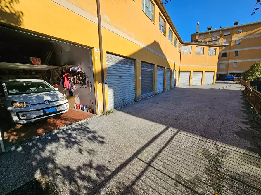 Immagine 3 di Garage in vendita  in Via Antonio Gavino 44 R a Campomorone