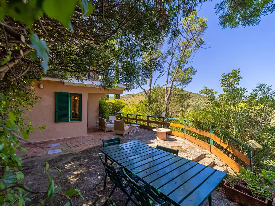 Immagine 5 di Casa bifamiliare in vendita  in Via Costa degli Ulivi 79 a Monte Argentario