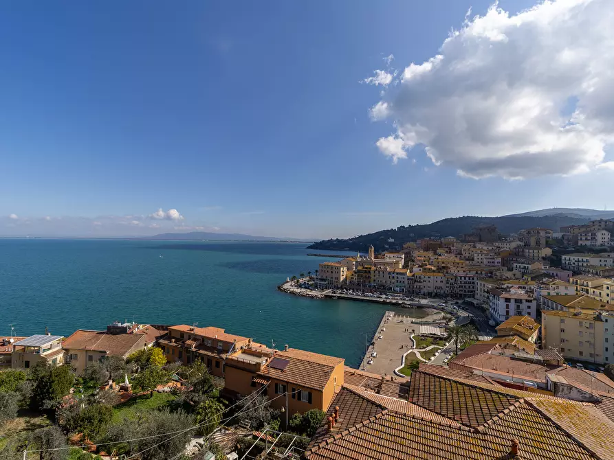 Immagine 1 di Appartamento in vendita  in Via Martiri D'Ungheria 23 a Monte Argentario