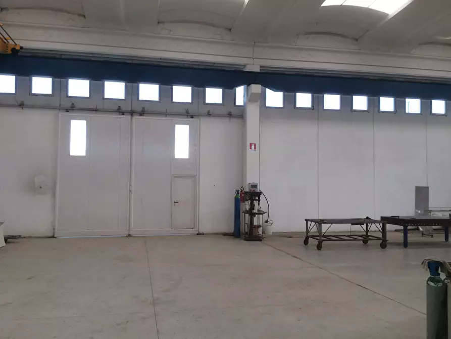 Immagine 7 di Attività artigianale in vendita  in Via dell'Airone 6A a Orbetello