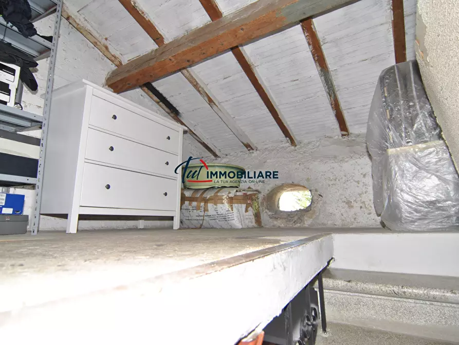 Immagine 22 di Casa indipendente in vendita  in Piazza della Chiesa 16 a Livorno